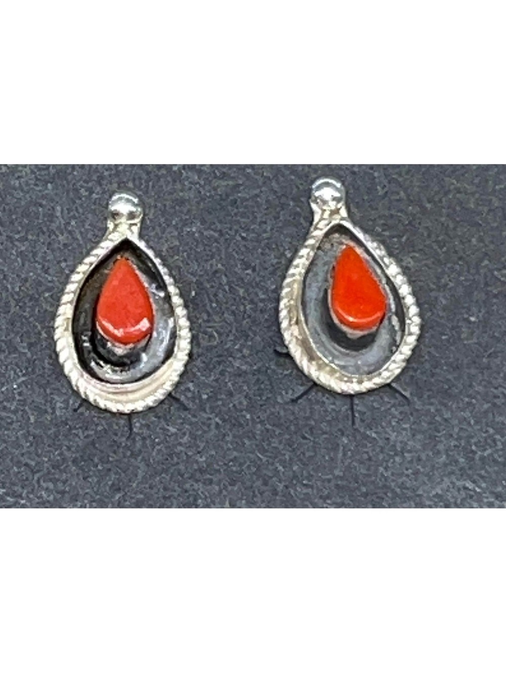 Native American Zuni handmade sterling silver red coral design earrings post